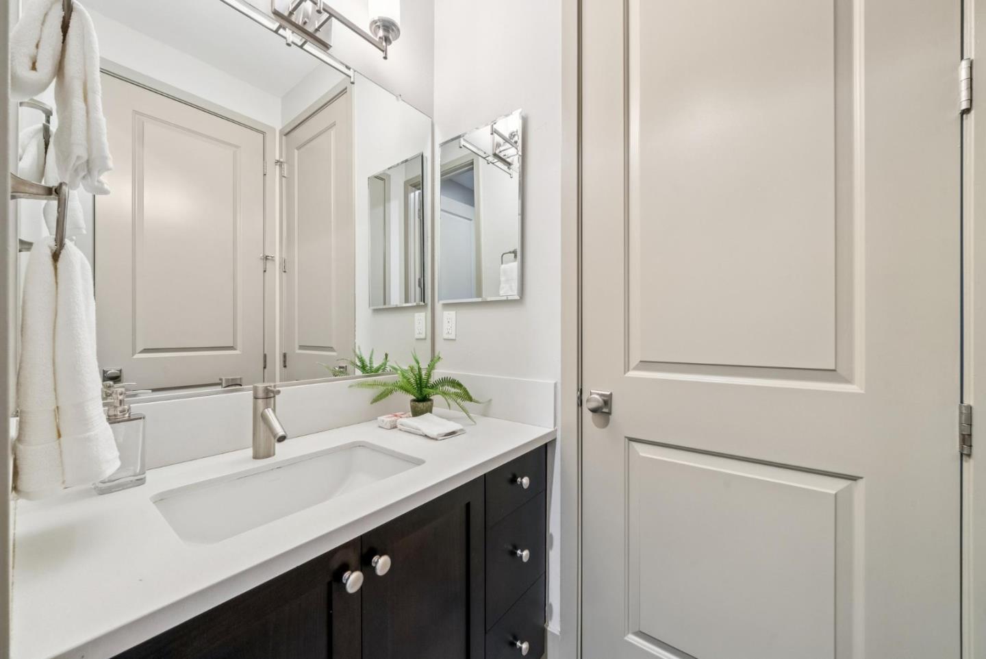 Detail Gallery Image 38 of 51 For 3428 Alma Village Cir, Palo Alto,  CA 94306 - 4 Beds | 3/1 Baths
