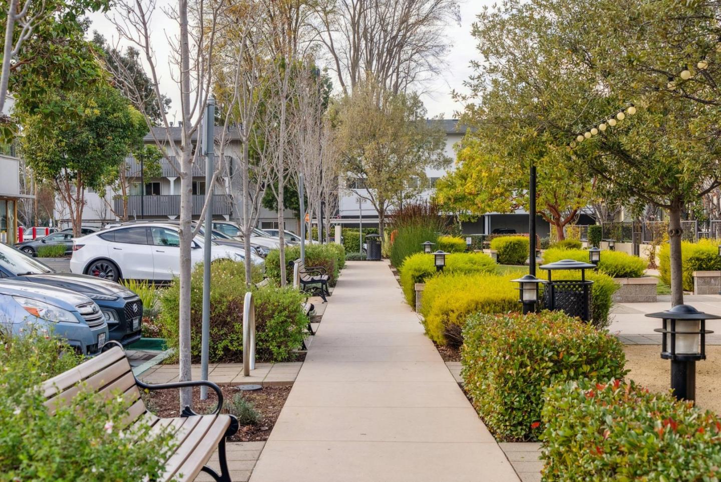 Detail Gallery Image 46 of 51 For 3428 Alma Village Cir, Palo Alto,  CA 94306 - 4 Beds | 3/1 Baths