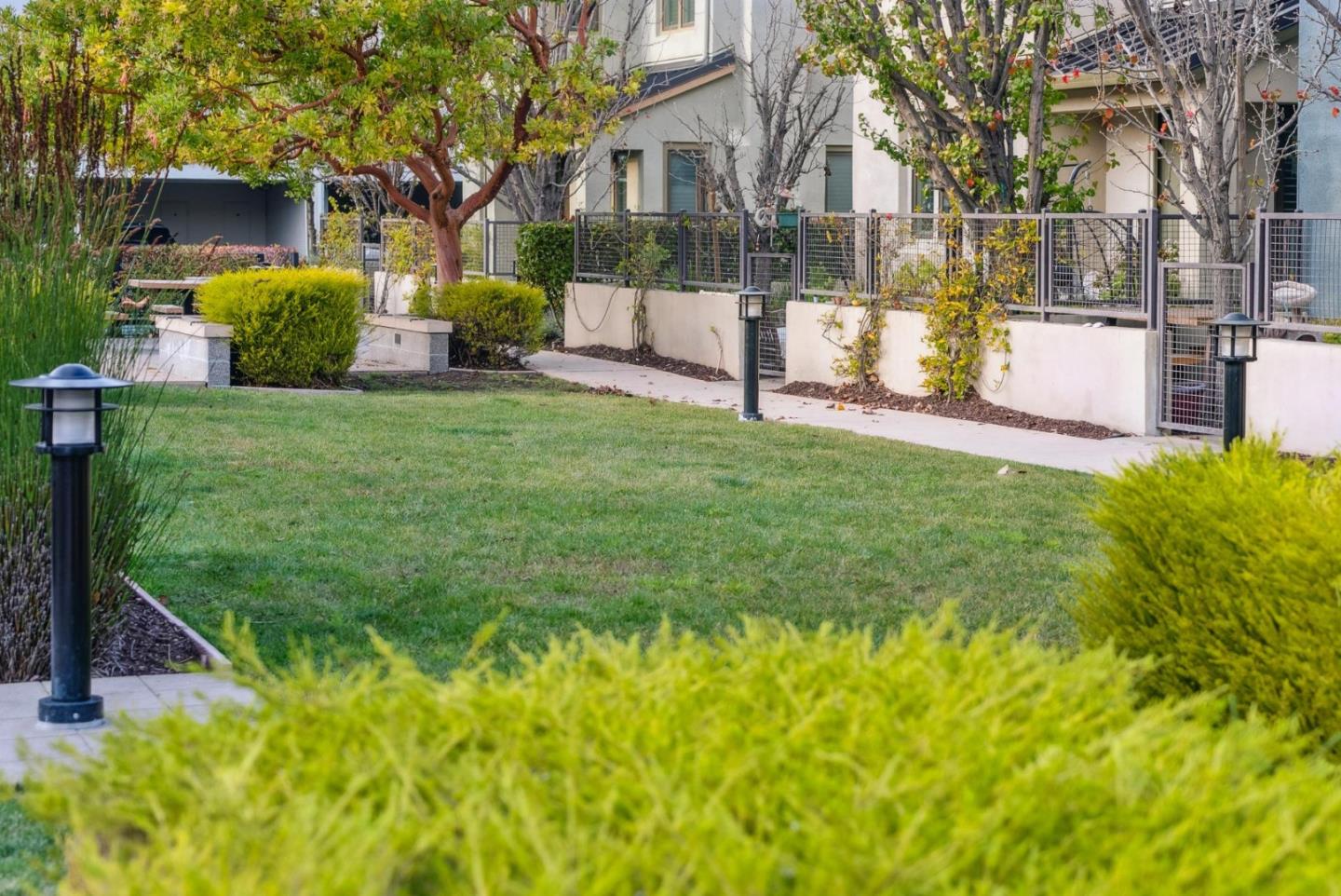 Detail Gallery Image 49 of 51 For 3428 Alma Village Cir, Palo Alto,  CA 94306 - 4 Beds | 3/1 Baths