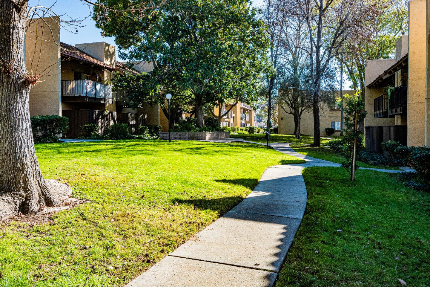 Detail Gallery Image 14 of 16 For 247 N Capitol Ave #277,  San Jose,  CA 95127 - 2 Beds | 2 Baths