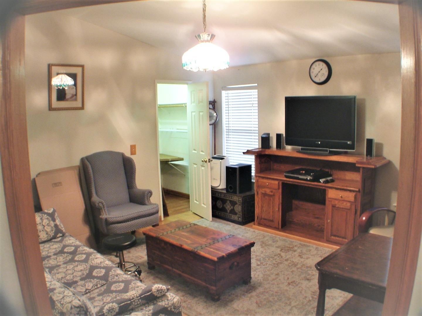 Detail Gallery Image 4 of 14 For 3032 Oakbridge Dr #3032,  San Jose,  CA 95121 - 3 Beds | 2 Baths