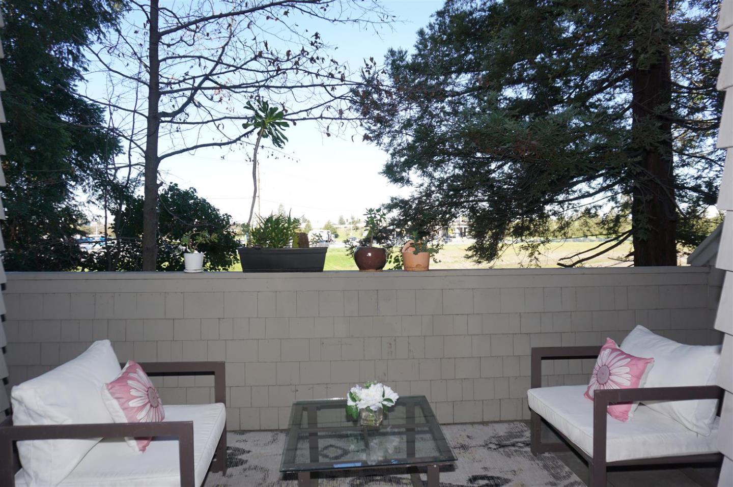 Detail Gallery Image 11 of 20 For 1031 Foxchase Dr, San Jose,  CA 95123 - 2 Beds | 2 Baths