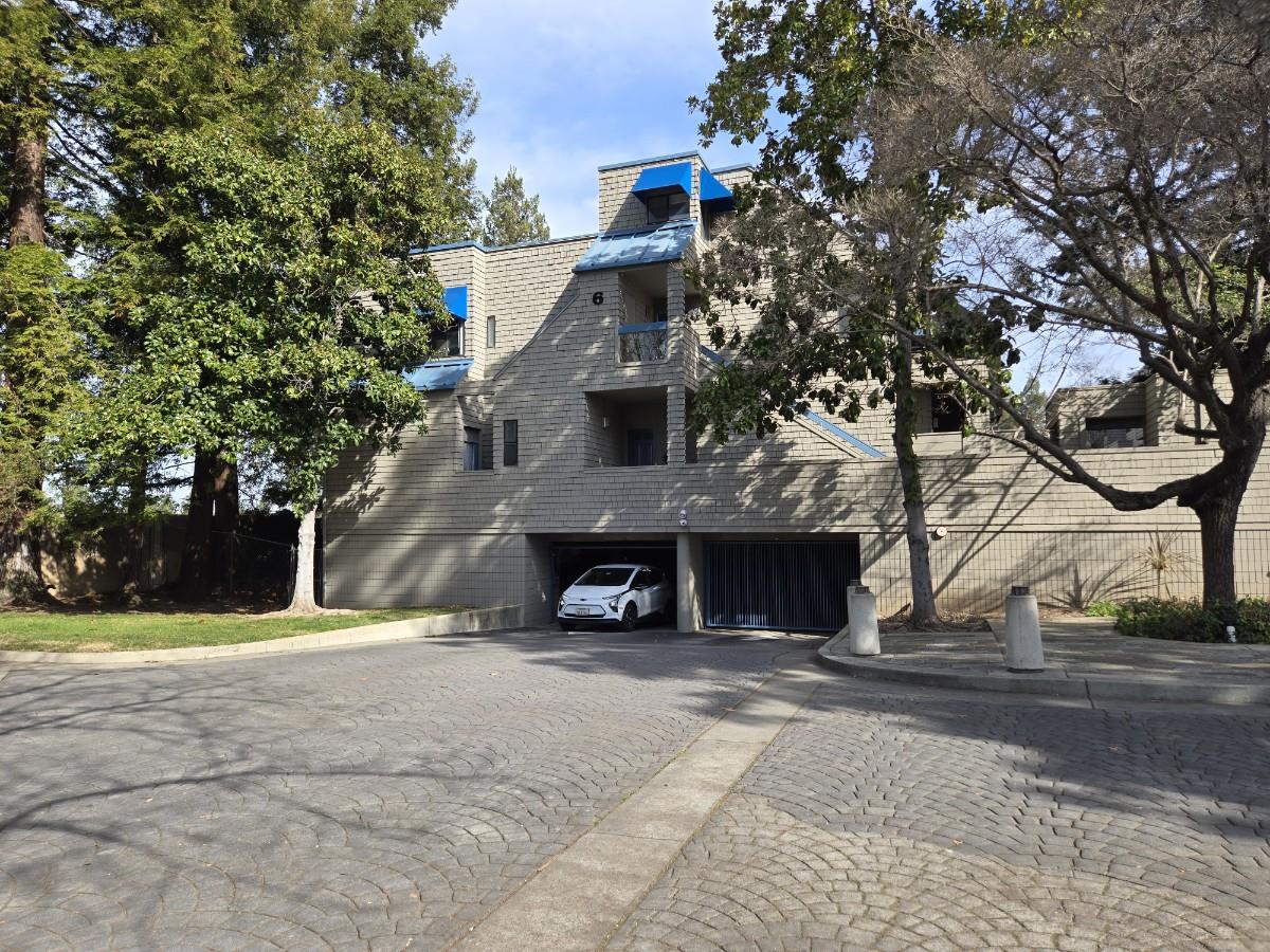 Detail Gallery Image 31 of 33 For 1031 Foxchase Dr, San Jose,  CA 95123 - 2 Beds | 2 Baths