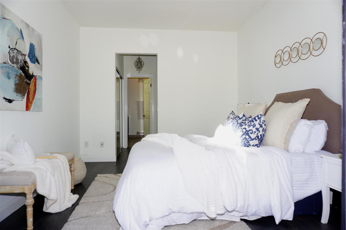 Detail Gallery Image 9 of 20 For 1031 Foxchase Dr, San Jose,  CA 95123 - 2 Beds | 2 Baths