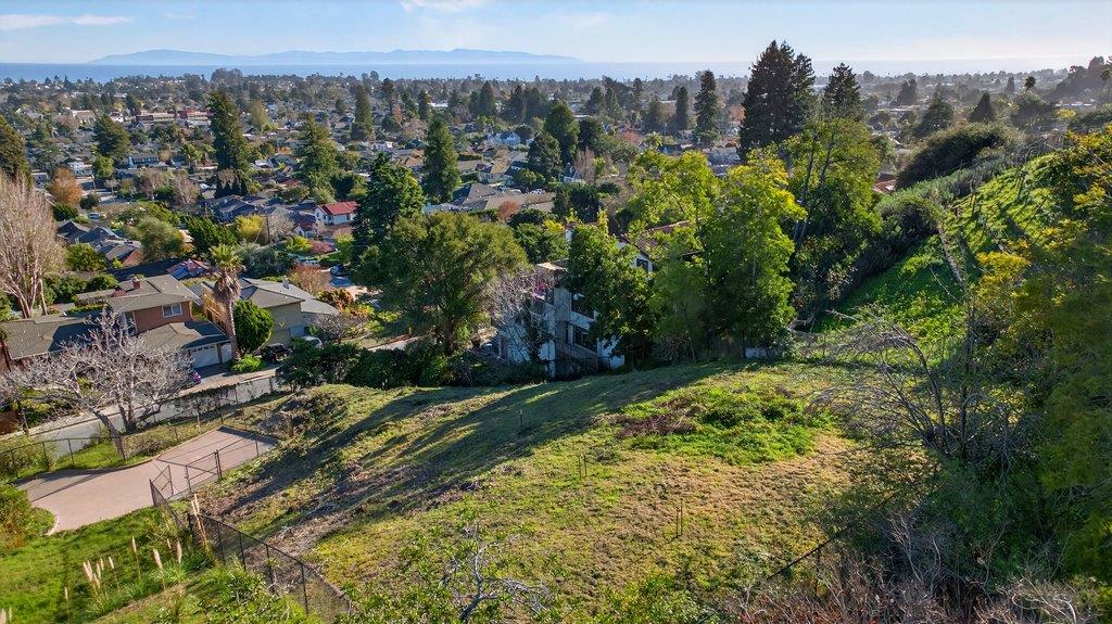 Detail Gallery Image 12 of 26 For 760 Escalona Dr, Santa Cruz,  CA 95060 - – Beds | – Baths