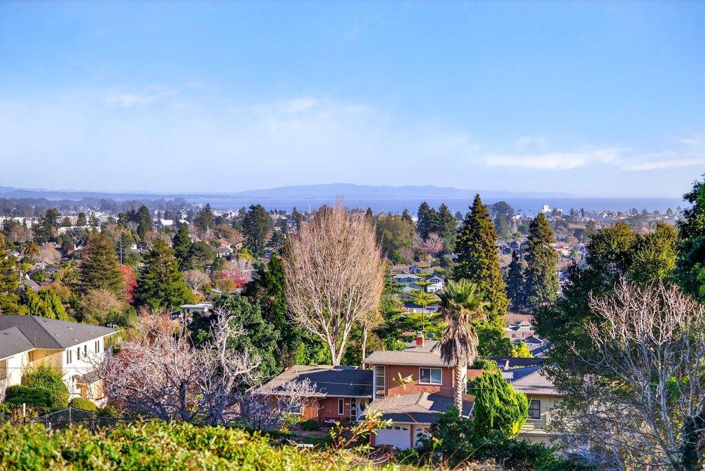 Detail Gallery Image 20 of 26 For 760 Escalona Dr, Santa Cruz,  CA 95060 - – Beds | – Baths