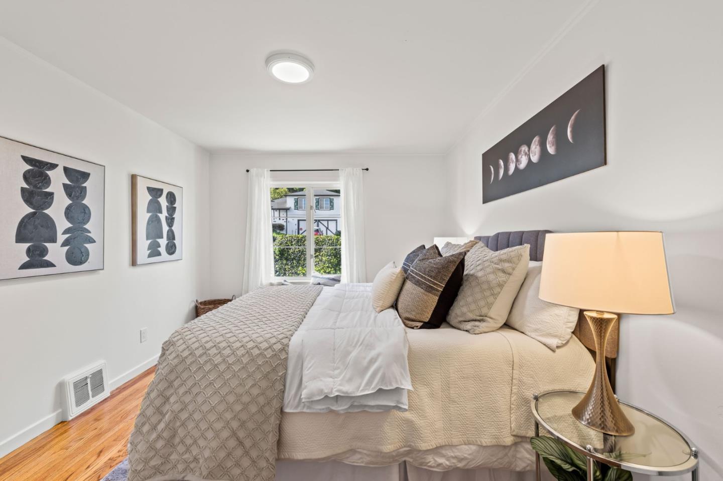 Detail Gallery Image 18 of 37 For 114 Lomitas Ave, South San Francisco,  CA 94080 - 3 Beds | 1 Baths