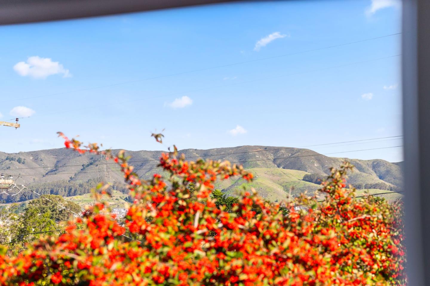 Detail Gallery Image 26 of 37 For 114 Lomitas Ave, South San Francisco,  CA 94080 - 3 Beds | 1 Baths