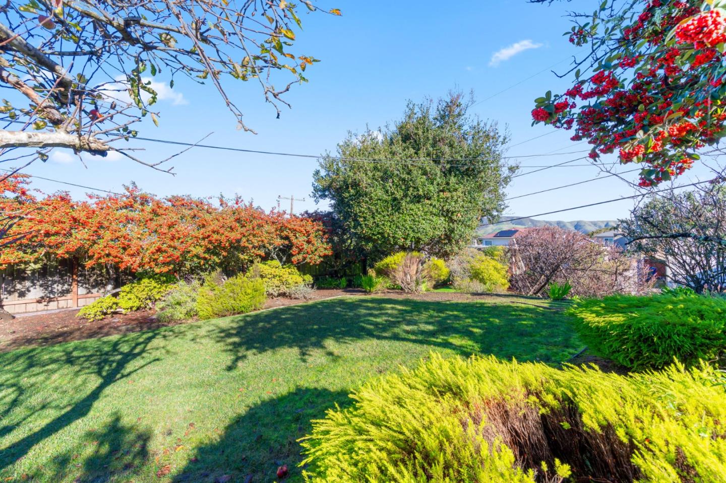 Detail Gallery Image 33 of 37 For 114 Lomitas Ave, South San Francisco,  CA 94080 - 3 Beds | 1 Baths