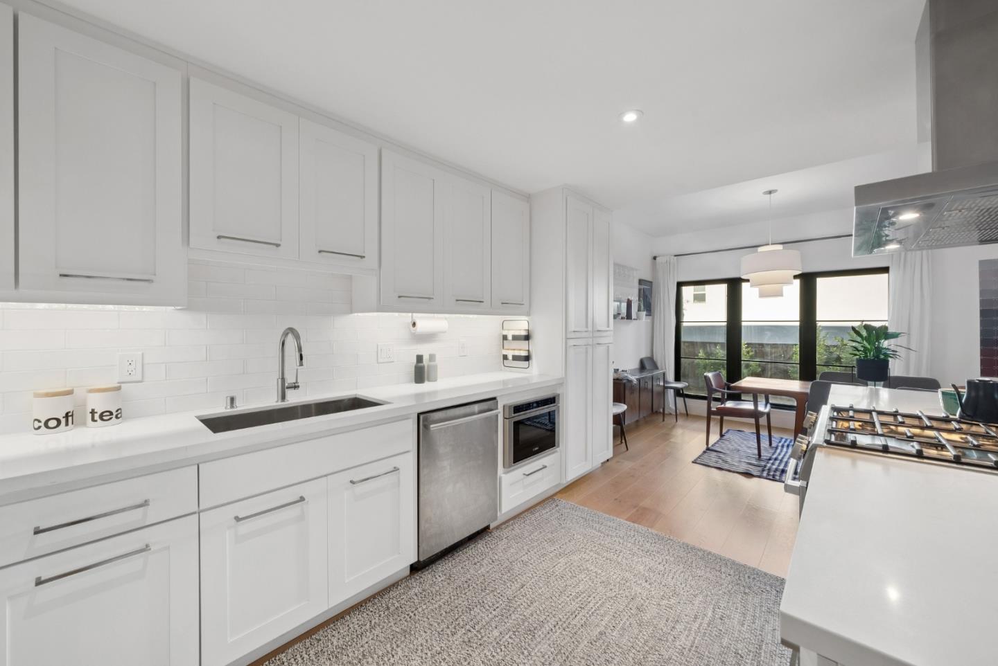 Detail Gallery Image 26 of 50 For 1326 Hoover St #2,  Menlo Park,  CA 94025 - 2 Beds | 2 Baths