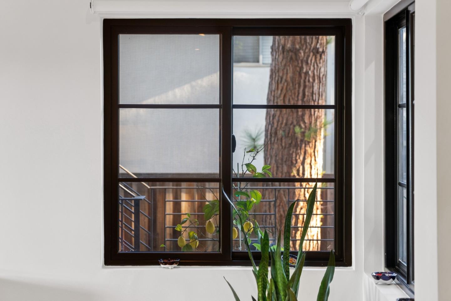 Detail Gallery Image 8 of 50 For 1326 Hoover St #2,  Menlo Park,  CA 94025 - 2 Beds | 2 Baths