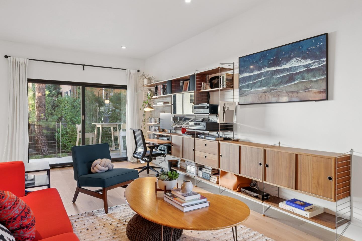 Detail Gallery Image 9 of 50 For 1326 Hoover St #2,  Menlo Park,  CA 94025 - 2 Beds | 2 Baths