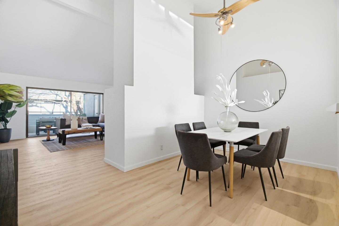 Detail Gallery Image 11 of 29 For 6472 Buena Vista Dr #B,  Newark,  CA 94560 - 3 Beds | 2 Baths