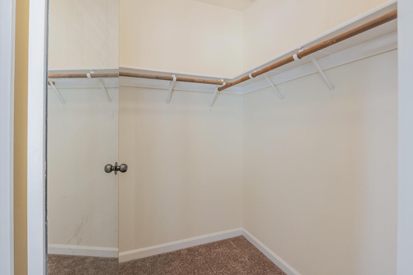 Detail Gallery Image 18 of 28 For 5111 Venice Ct, Pleasanton,  CA 94588 - 4 Beds | 2/1 Baths