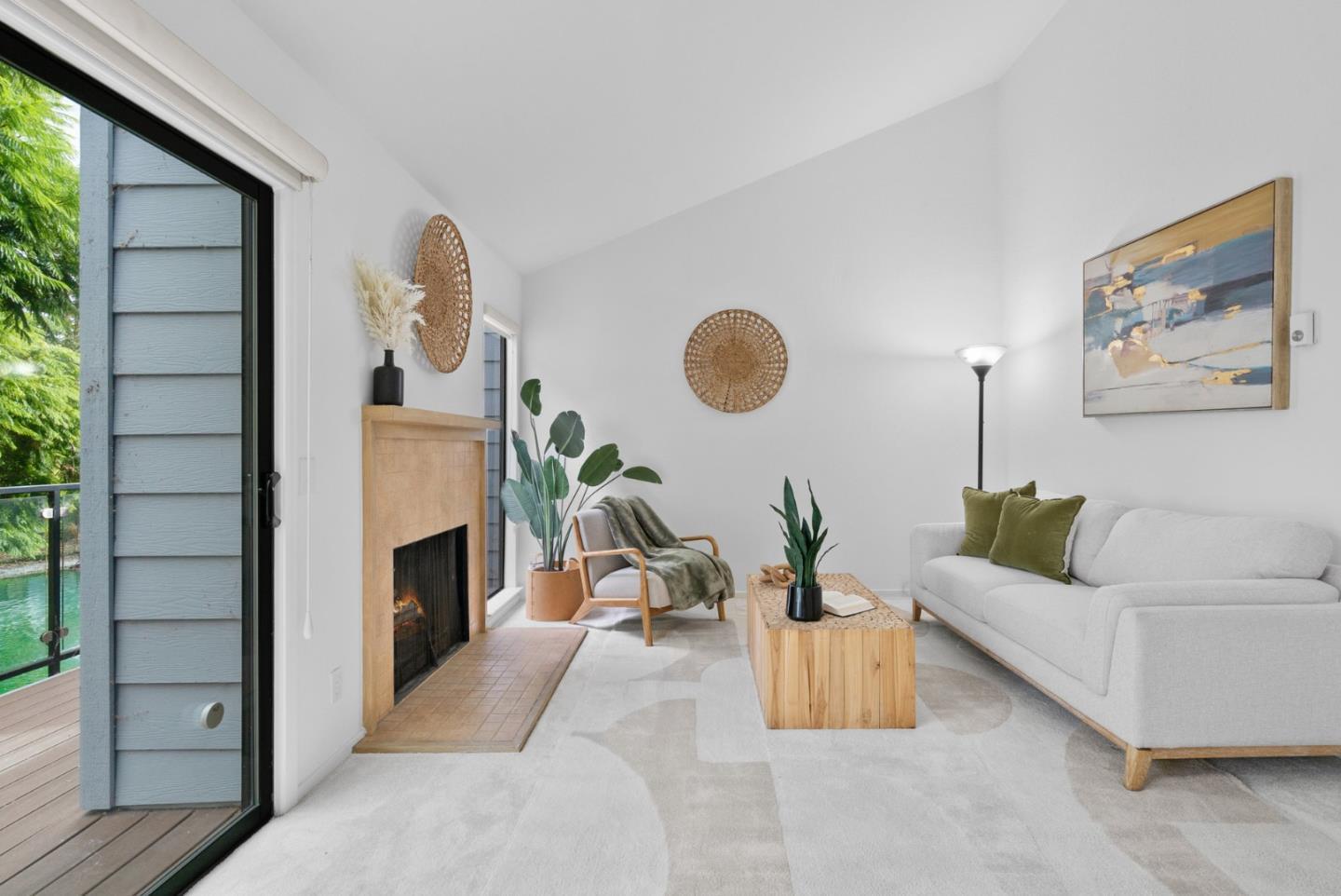 Detail Gallery Image 4 of 23 For 905 W Middlefield Rd #982,  Mountain View,  CA 94043 - 2 Beds | 2 Baths