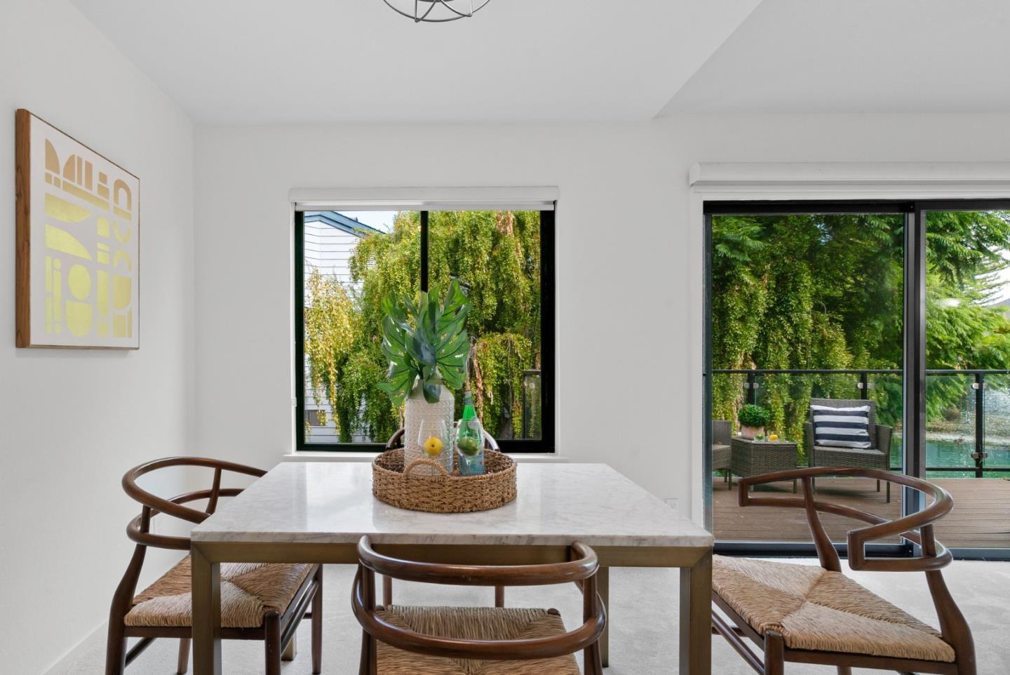 Detail Gallery Image 9 of 23 For 905 W Middlefield Rd #982,  Mountain View,  CA 94043 - 2 Beds | 2 Baths