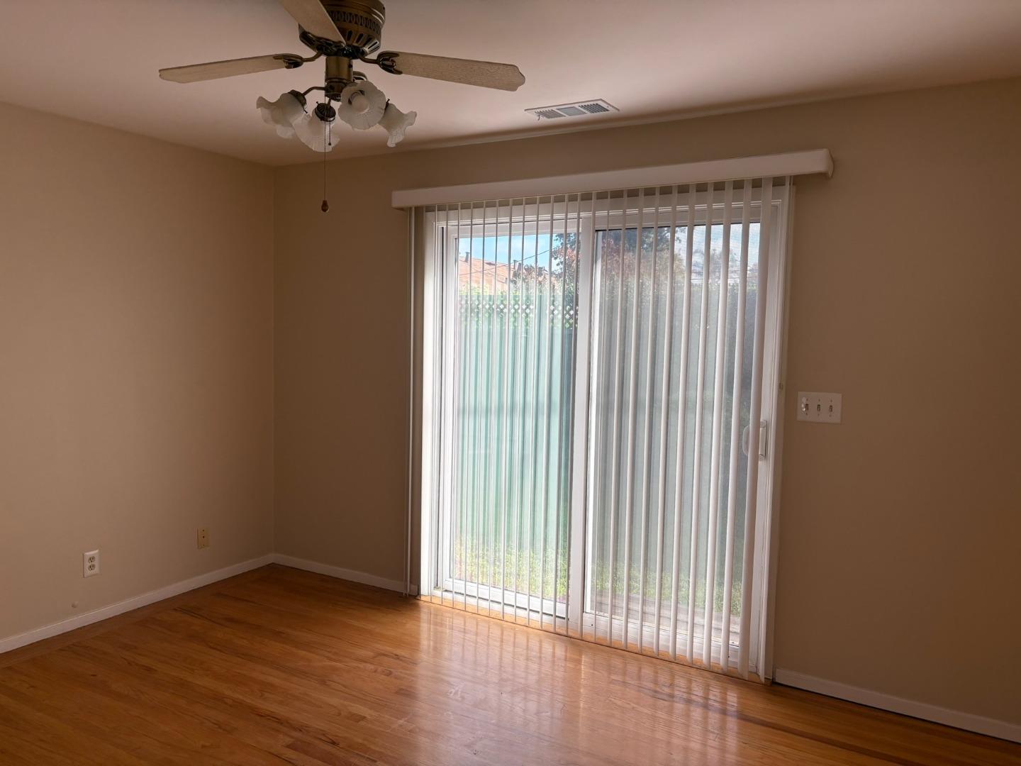 Detail Gallery Image 17 of 22 For 616 Manzanita Ave, Sunnyvale,  CA 94085 - 3 Beds | 1/1 Baths