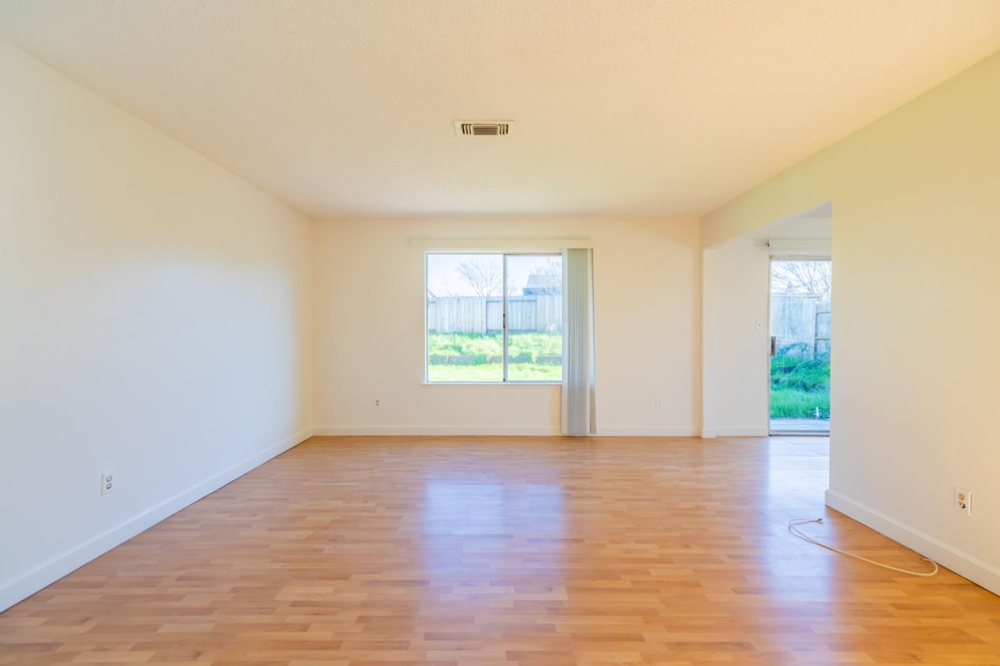 Detail Gallery Image 18 of 45 For 779 Wedgewood Dr, Pittsburg,  CA 94565 - 3 Beds | 1 Baths