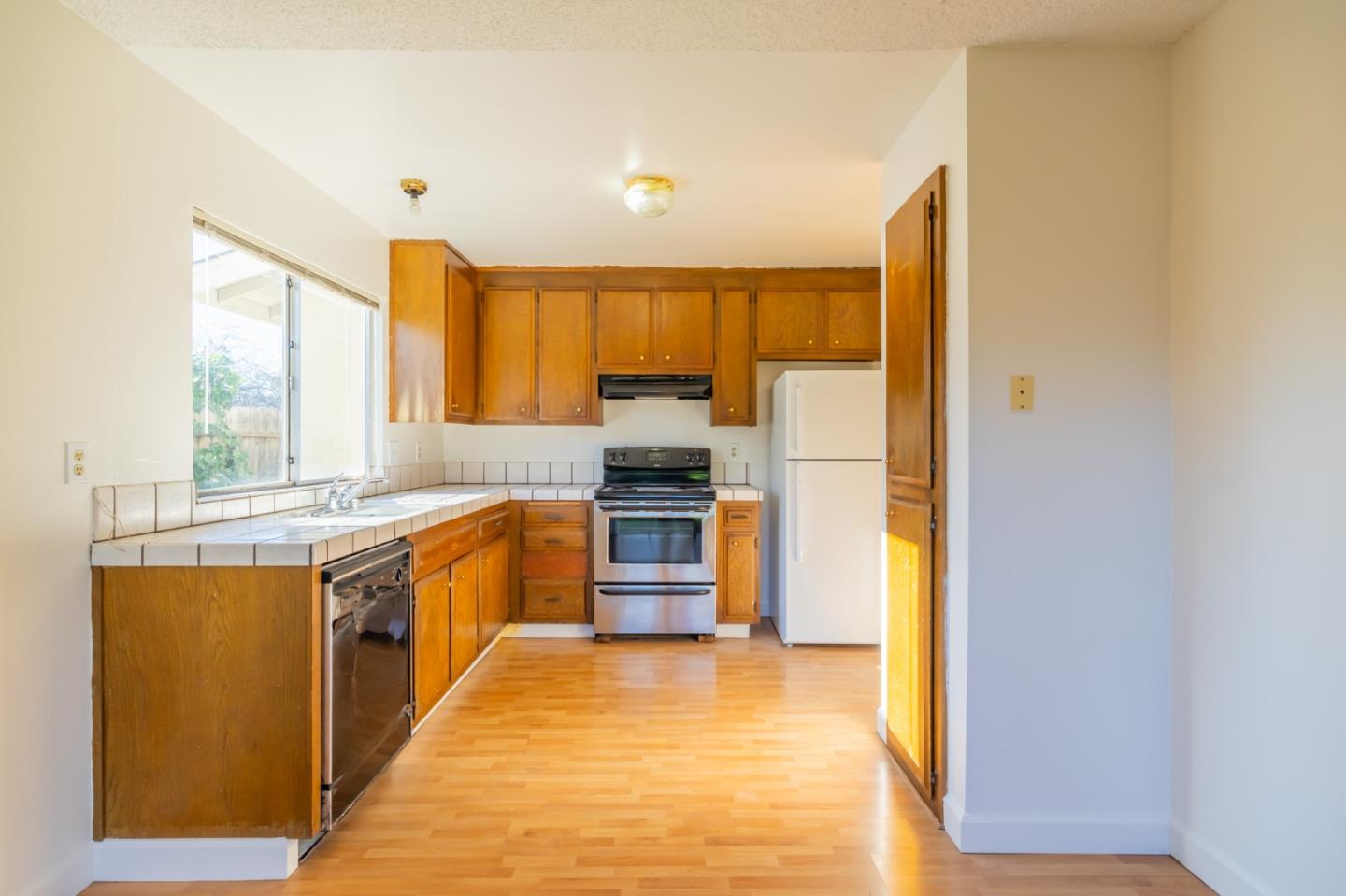 Detail Gallery Image 21 of 45 For 779 Wedgewood Dr, Pittsburg,  CA 94565 - 3 Beds | 1 Baths