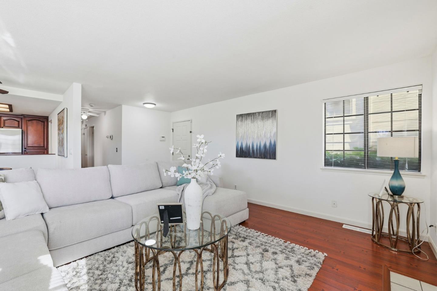 Detail Gallery Image 10 of 45 For 3241 Heather Ridge Ct, San Jose,  CA 95136 - 3 Beds | 2 Baths