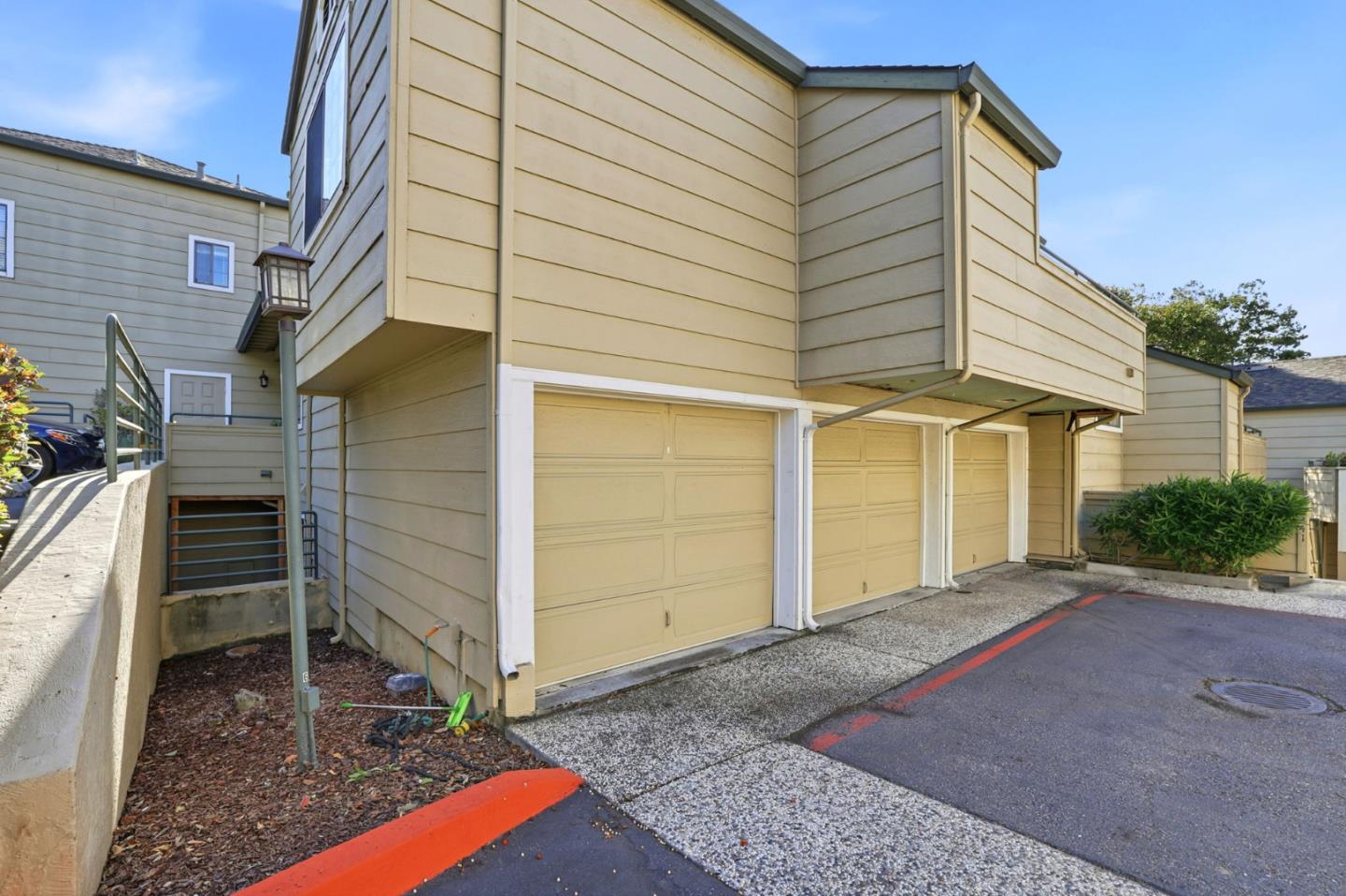 Detail Gallery Image 45 of 45 For 3241 Heather Ridge Ct, San Jose,  CA 95136 - 3 Beds | 2 Baths