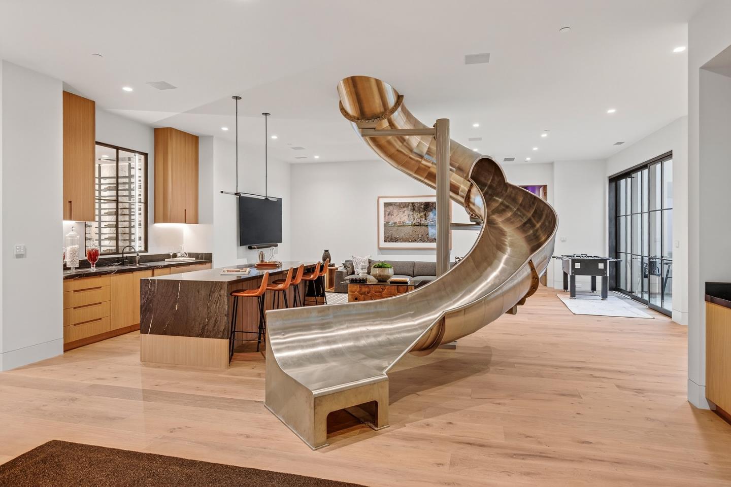 Detail Gallery Image 17 of 30 For 6 Cedar Ln, Woodside,  CA 94062 - 6 Beds | 7/1 Baths