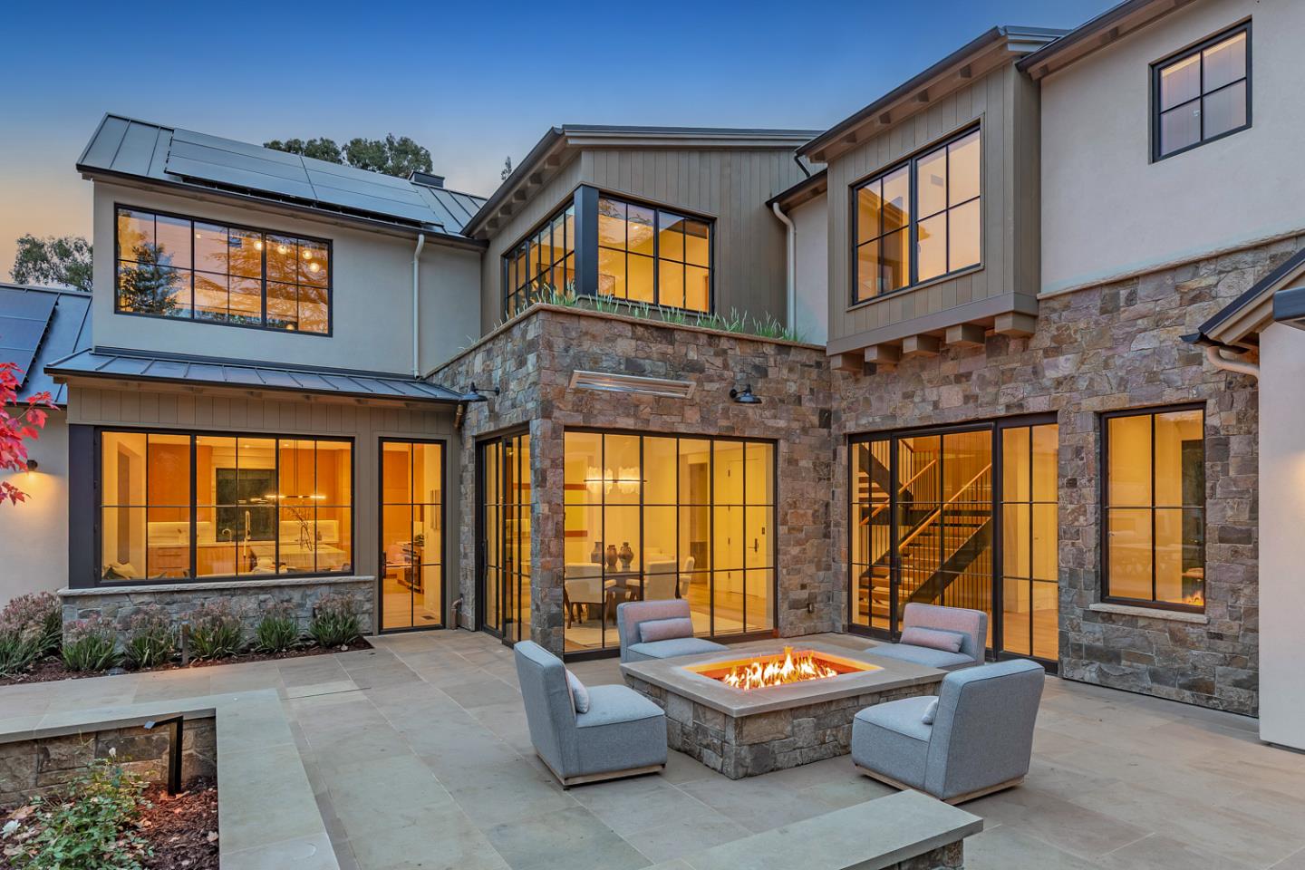 Detail Gallery Image 23 of 30 For 6 Cedar Ln, Woodside,  CA 94062 - 6 Beds | 7/1 Baths