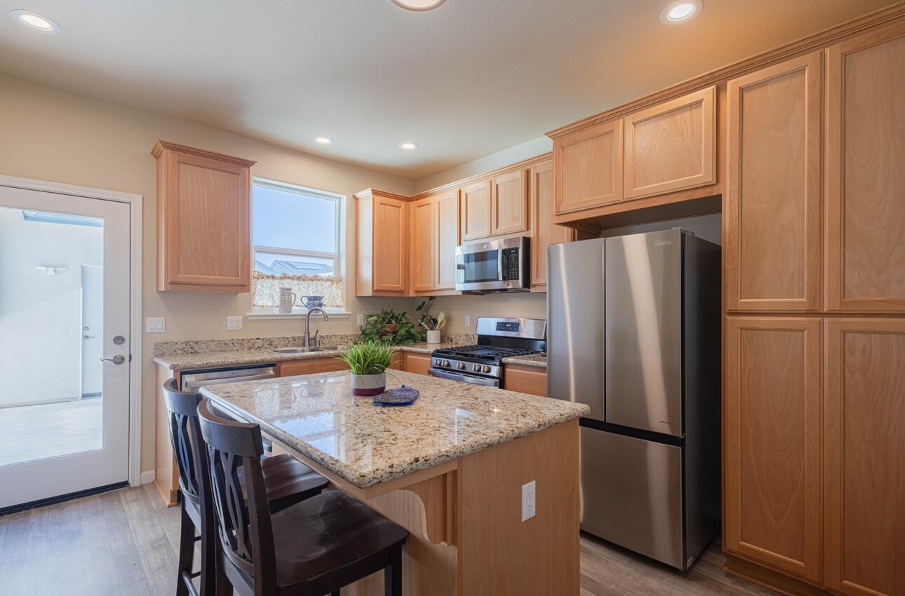 Detail Gallery Image 6 of 29 For 770 Brandywine Ln, King City,  CA 93930 - 3 Beds | 2 Baths