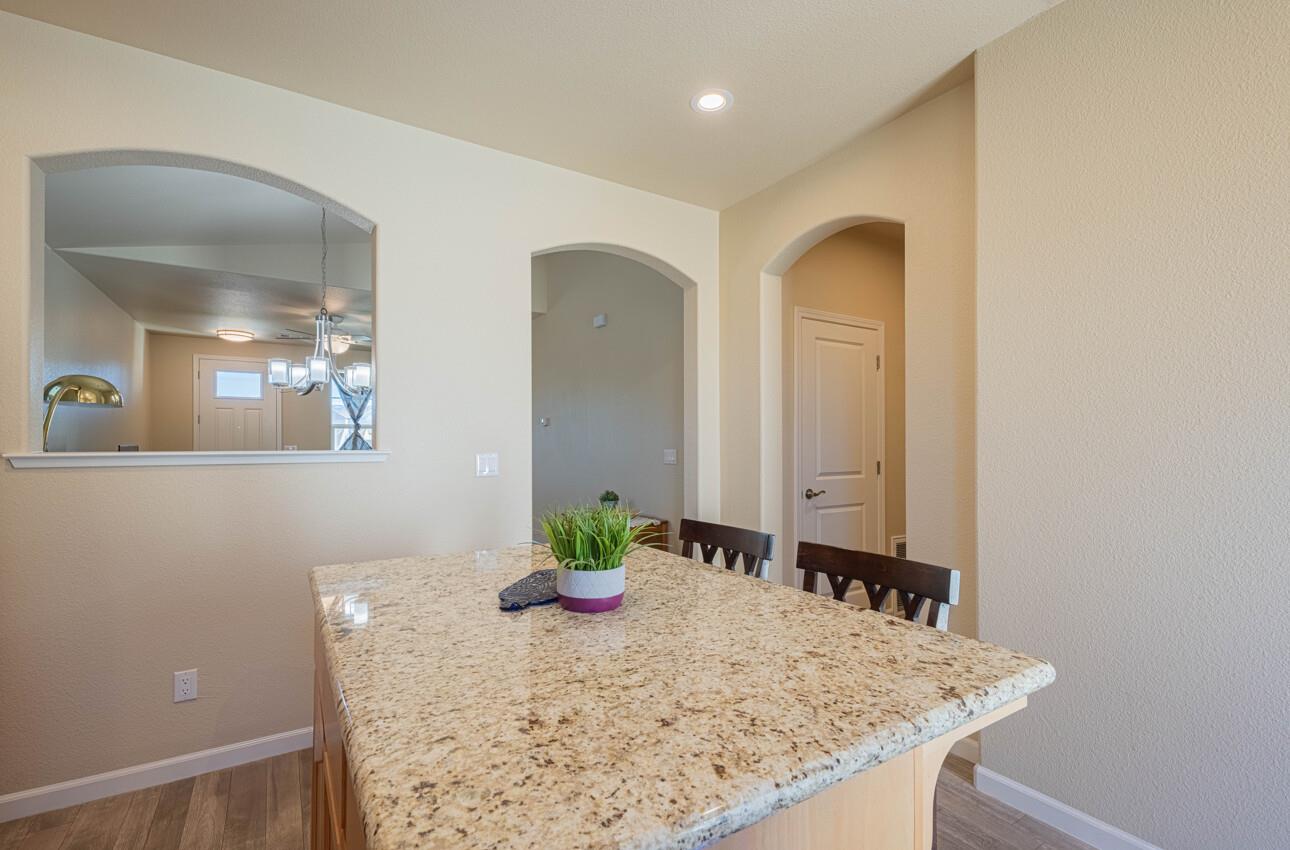 Detail Gallery Image 9 of 29 For 770 Brandywine Ln, King City,  CA 93930 - 3 Beds | 2 Baths