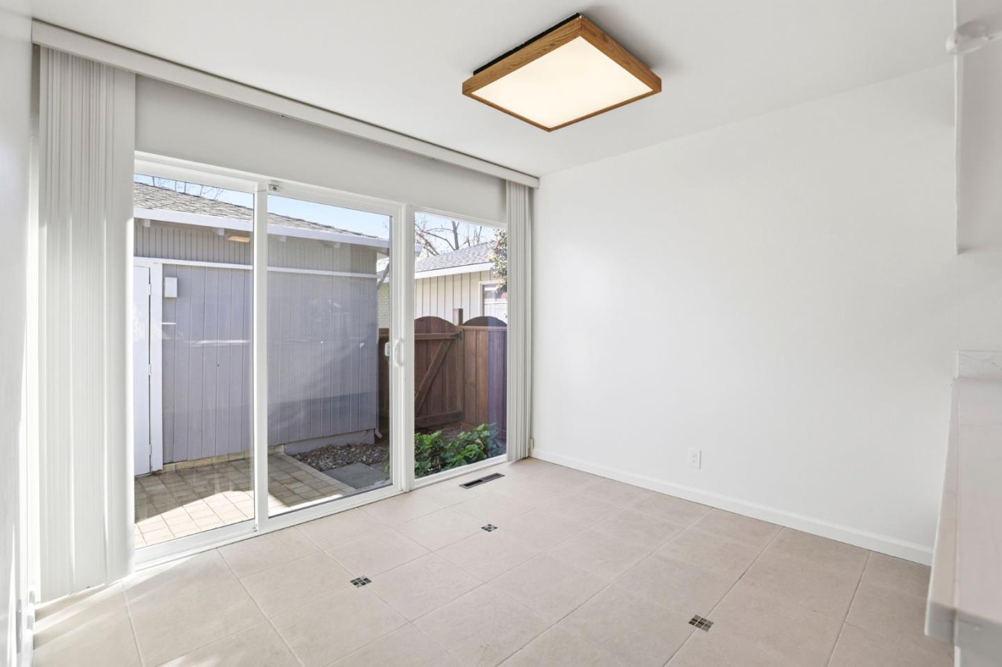 Detail Gallery Image 13 of 30 For 1201 Weymoth Dr, Cupertino,  CA 95014 - 3 Beds | 2 Baths