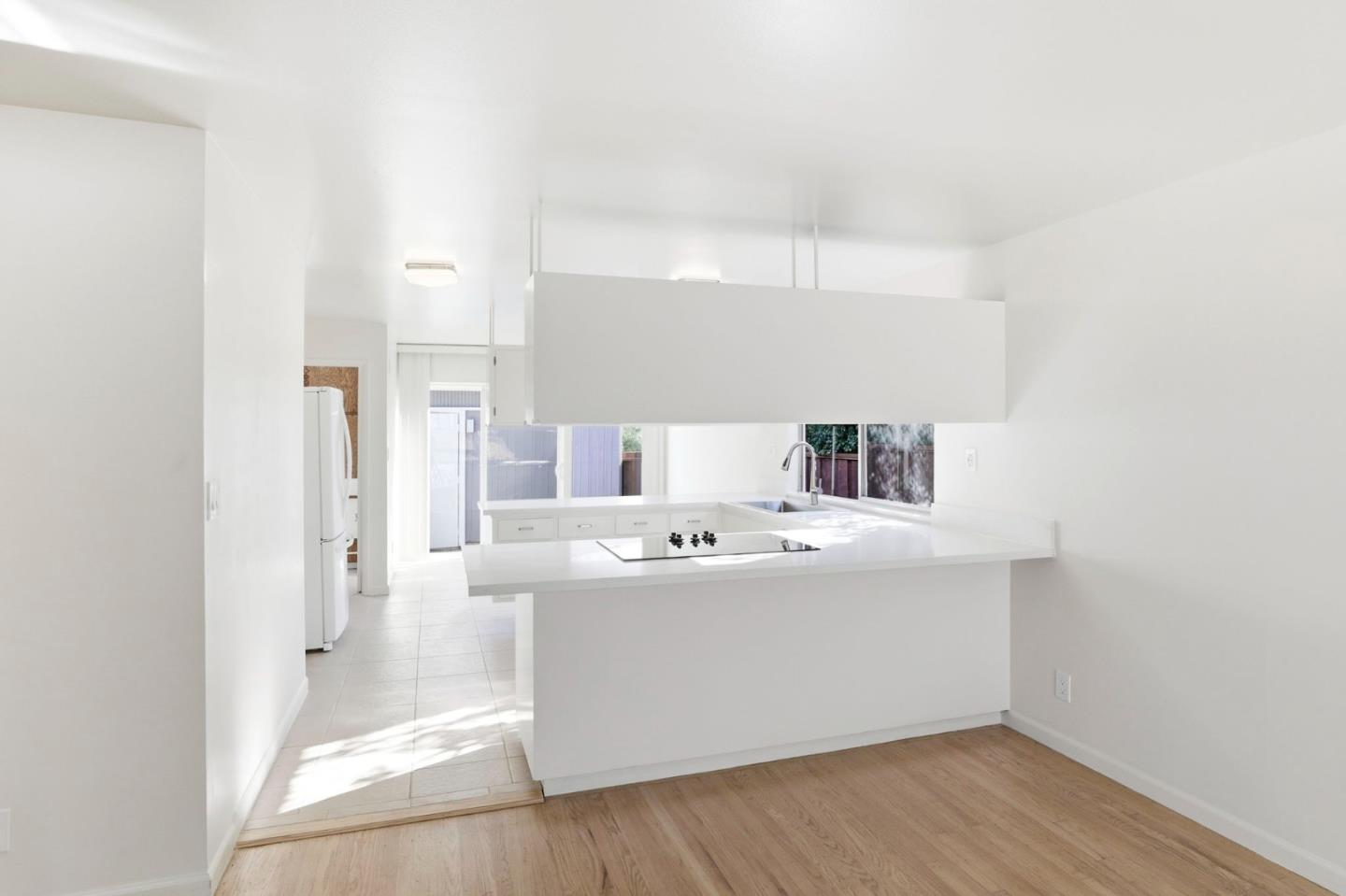 Detail Gallery Image 8 of 30 For 1201 Weymoth Dr, Cupertino,  CA 95014 - 3 Beds | 2 Baths