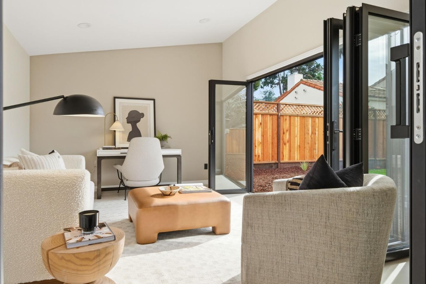 Detail Gallery Image 37 of 59 For 371 E Oakwood Blvd, Redwood City,  CA 94061 - 3 Beds | 2 Baths