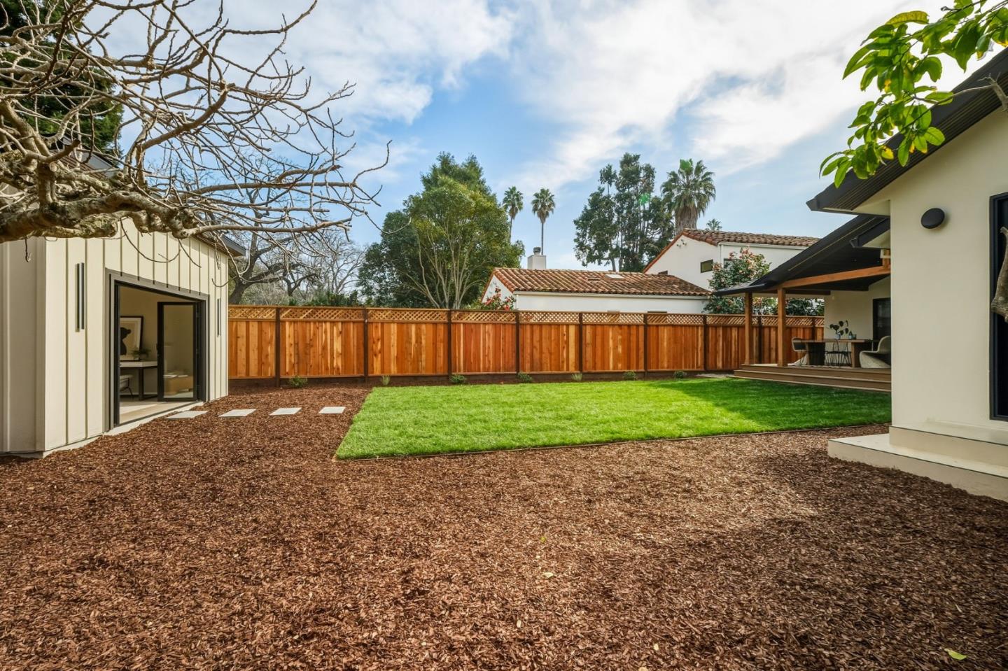 Detail Gallery Image 47 of 59 For 371 E Oakwood Blvd, Redwood City,  CA 94061 - 3 Beds | 2 Baths