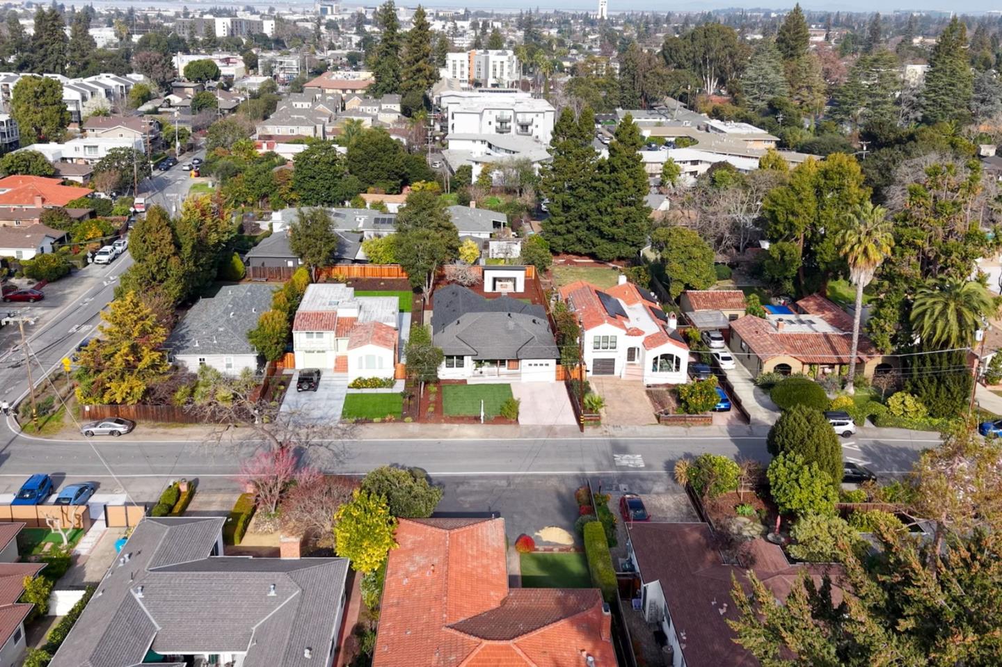 Detail Gallery Image 49 of 59 For 371 E Oakwood Blvd, Redwood City,  CA 94061 - 3 Beds | 2 Baths