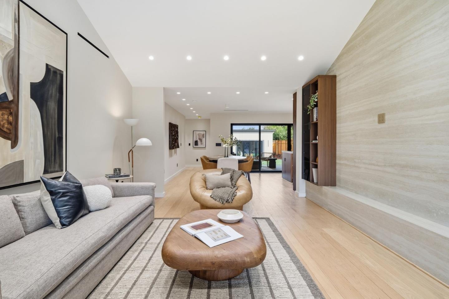 Detail Gallery Image 5 of 59 For 371 E Oakwood Blvd, Redwood City,  CA 94061 - 3 Beds | 2 Baths