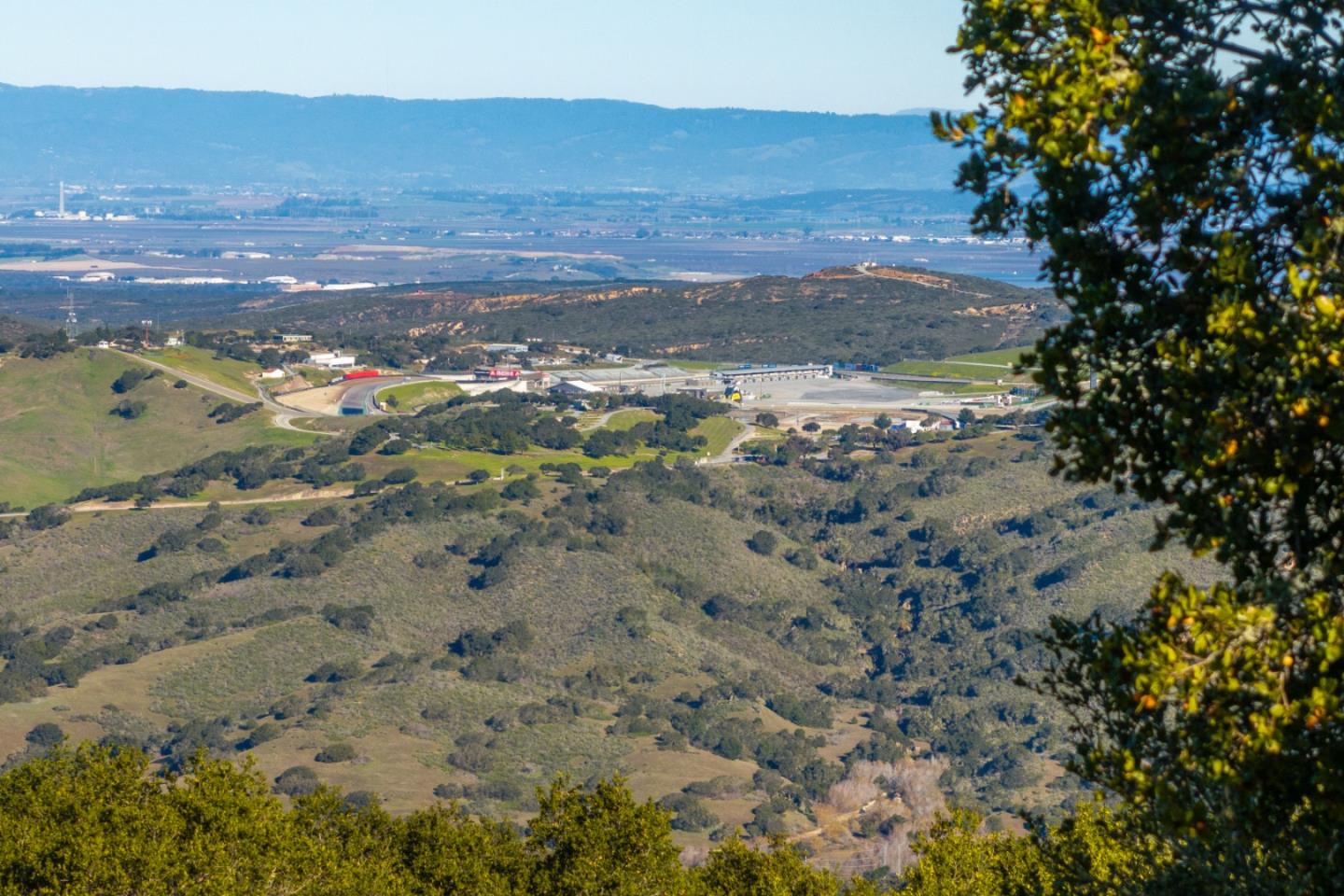 Detail Gallery Image 8 of 28 For 12167 Saddle Rd, Carmel Valley,  CA 93924 - – Beds | – Baths
