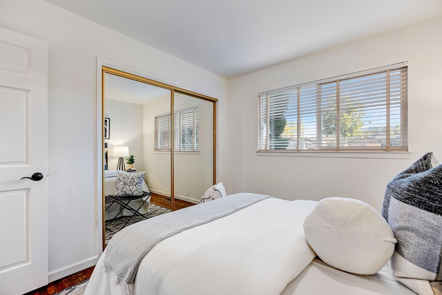 Detail Gallery Image 19 of 47 For 1259 Hillcrest Dr, San Jose,  CA 95120 - 4 Beds | 2/1 Baths