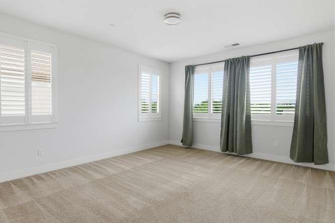 Detail Gallery Image 17 of 46 For 276 Copperleaf Ln, San Juan Bautista,  CA 95045 - 5 Beds | 3 Baths