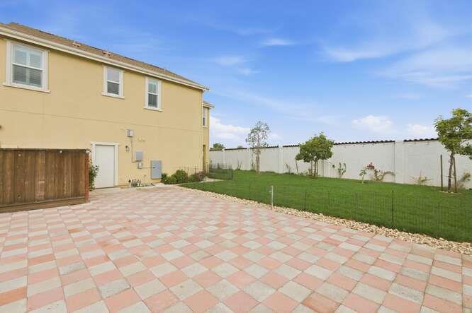 Detail Gallery Image 31 of 46 For 276 Copperleaf Ln, San Juan Bautista,  CA 95045 - 5 Beds | 3 Baths