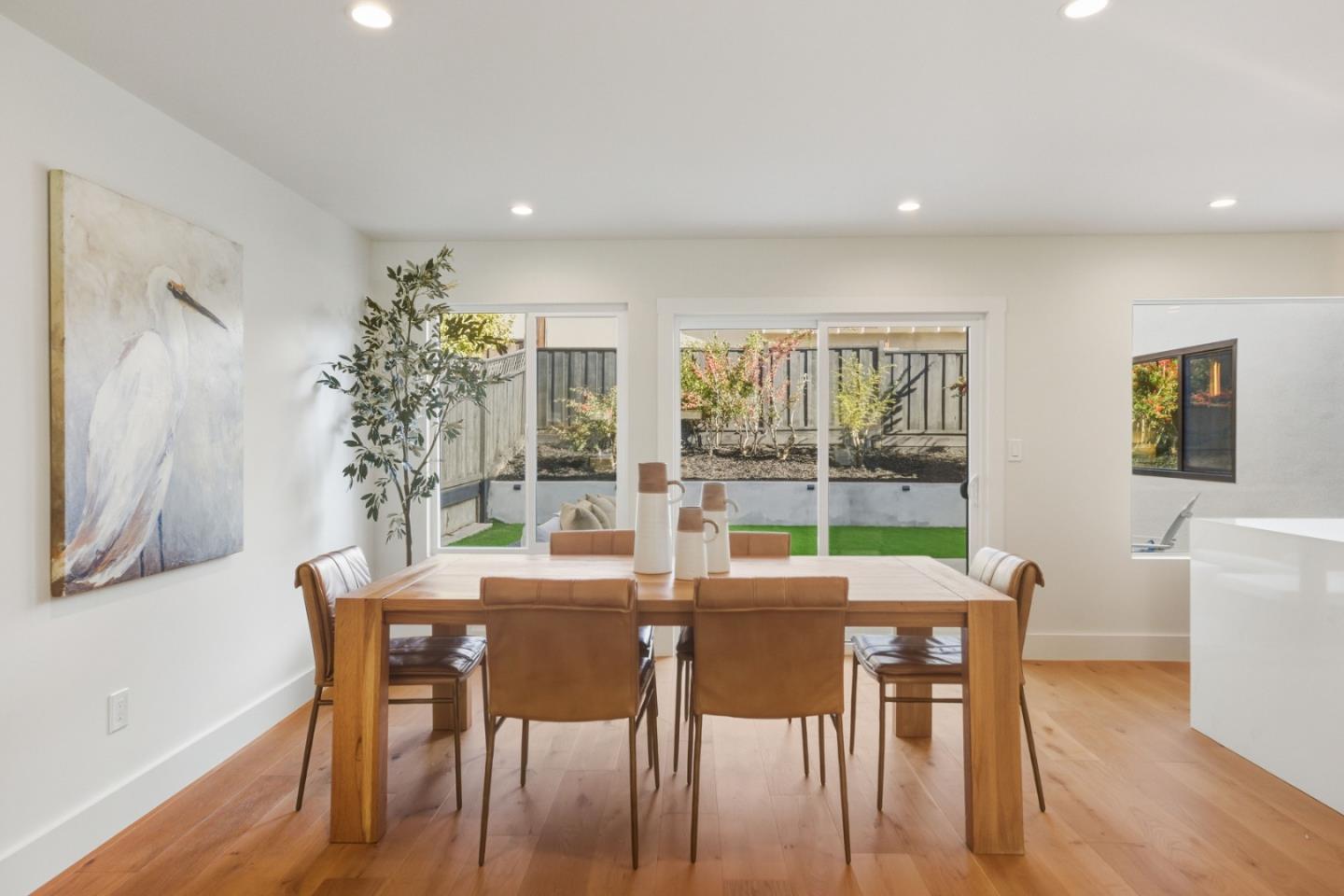 Detail Gallery Image 11 of 49 For 1116 Glenwood Dr, Millbrae,  CA 94030 - 4 Beds | 3 Baths