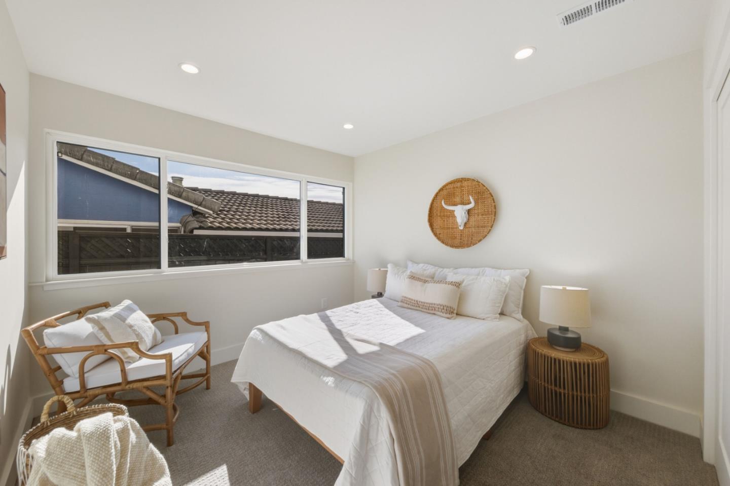 Detail Gallery Image 20 of 49 For 1116 Glenwood Dr, Millbrae,  CA 94030 - 4 Beds | 3 Baths