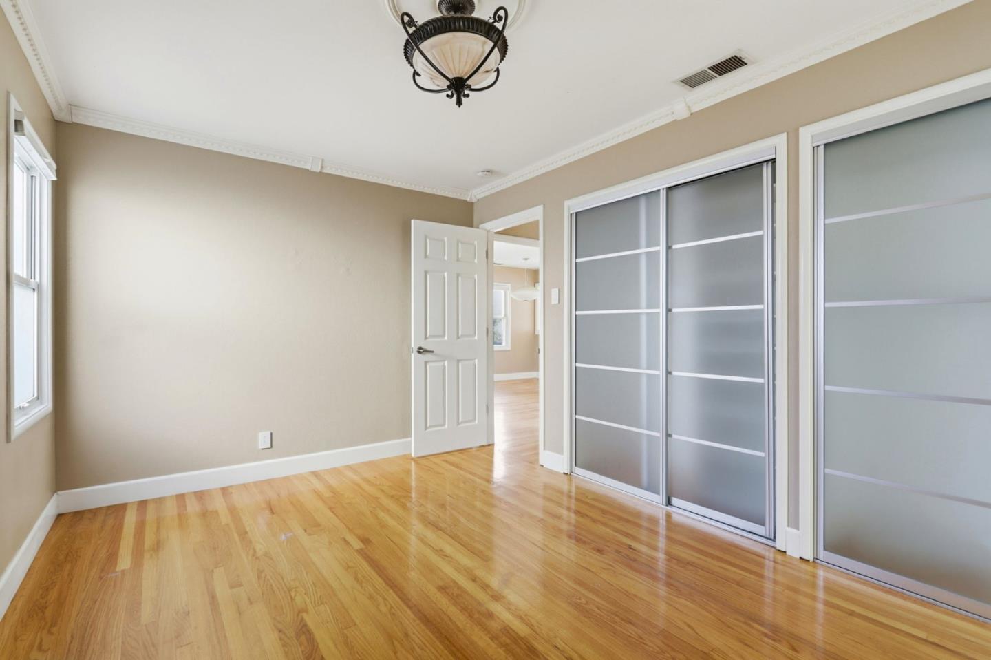 Detail Gallery Image 23 of 43 For 954 Sunlite Dr, Santa Clara,  CA 95050 - 3 Beds | 2 Baths