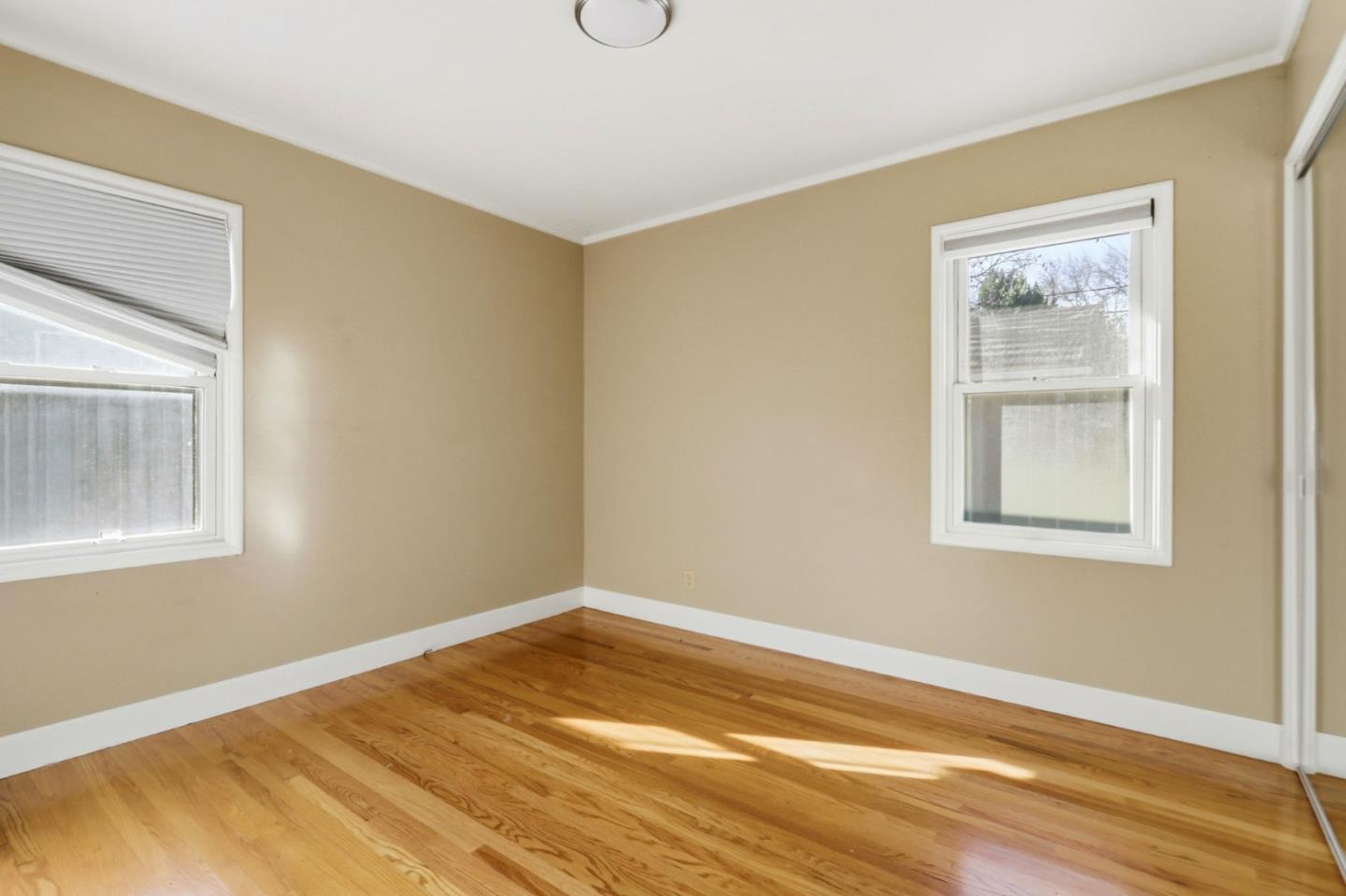 Detail Gallery Image 29 of 43 For 954 Sunlite Dr, Santa Clara,  CA 95050 - 3 Beds | 2 Baths