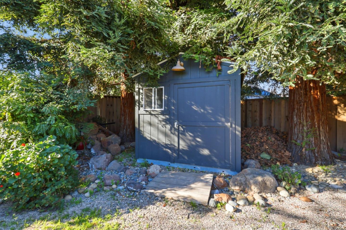 Detail Gallery Image 37 of 43 For 954 Sunlite Dr, Santa Clara,  CA 95050 - 3 Beds | 2 Baths