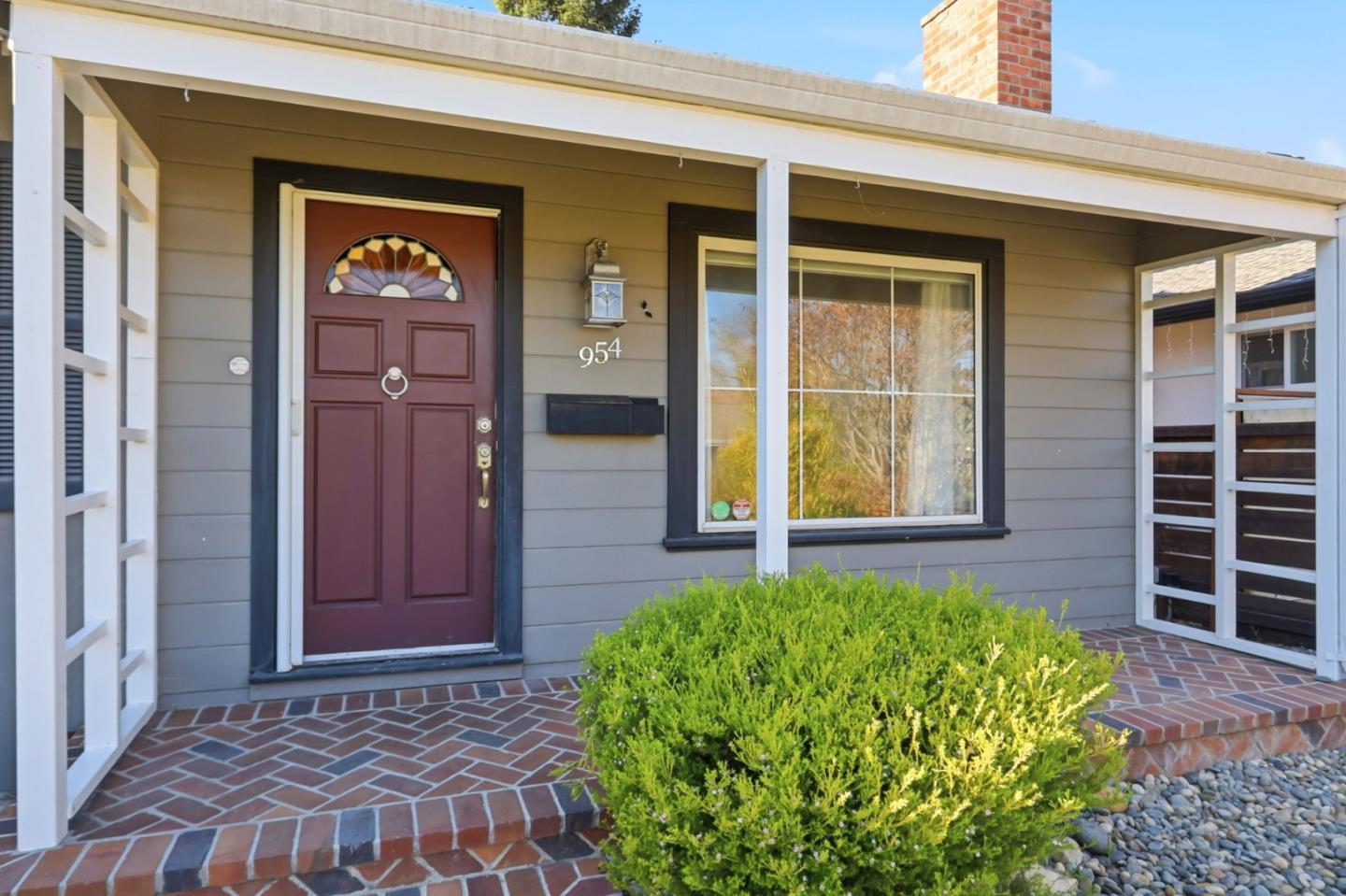 Detail Gallery Image 5 of 43 For 954 Sunlite Dr, Santa Clara,  CA 95050 - 3 Beds | 2 Baths