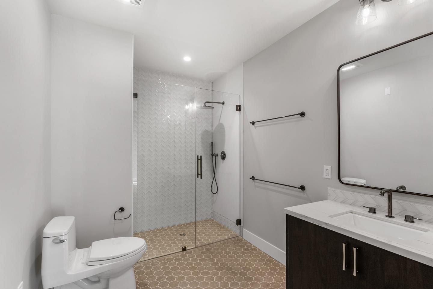 Photo #15: ML82031639 Listing: Photo #15