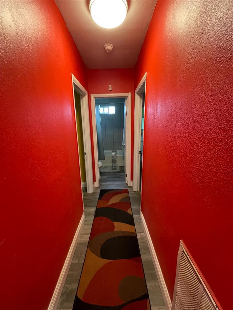 Detail Gallery Image 31 of 35 For 3740 26th Ave, Sacramento,  CA 95820 - 3 Beds | 2 Baths