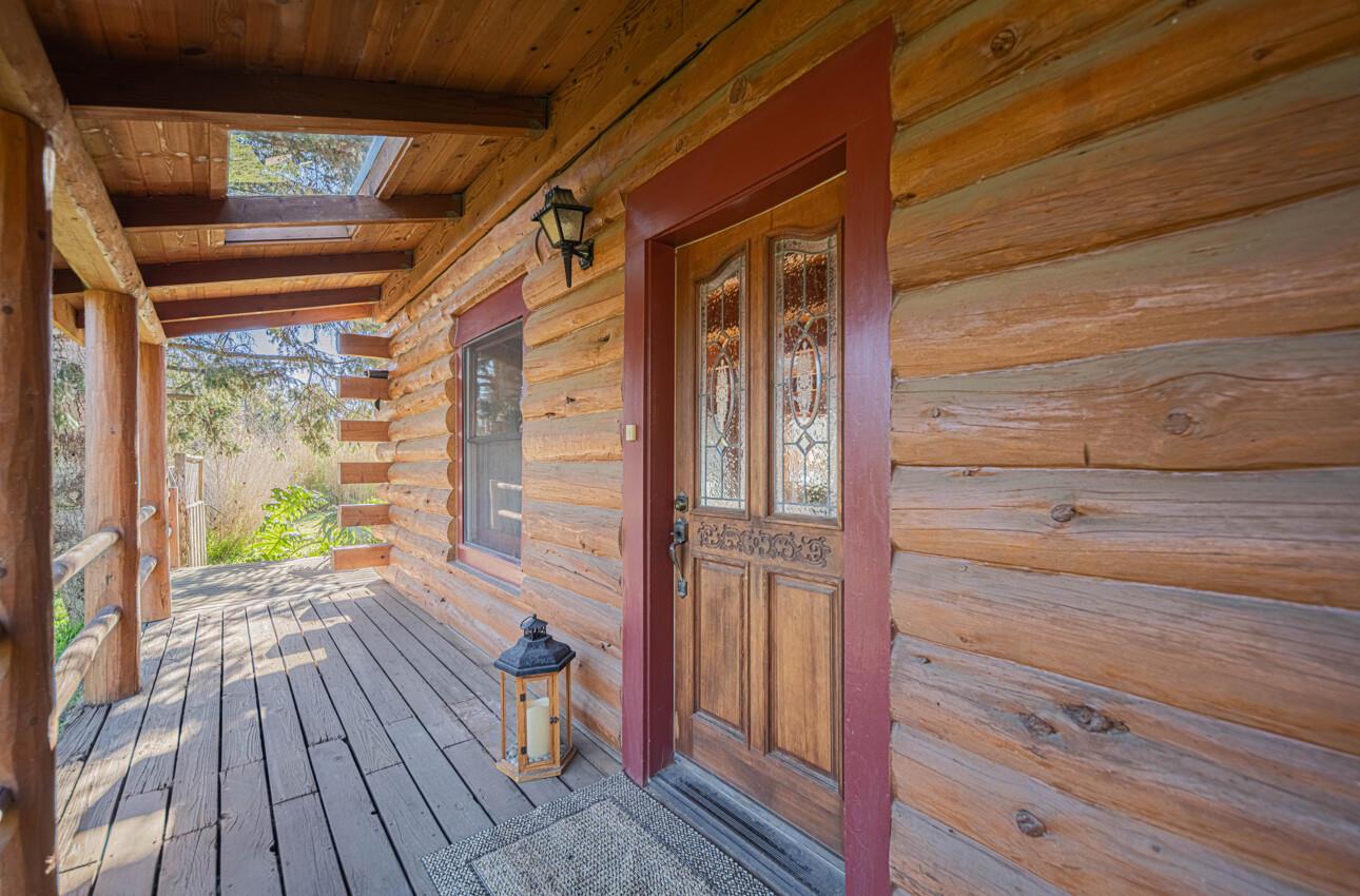 Detail Gallery Image 12 of 50 For 5820 Briarcliff Ter, Royal Oaks,  CA 95076 - 3 Beds | 2/1 Baths