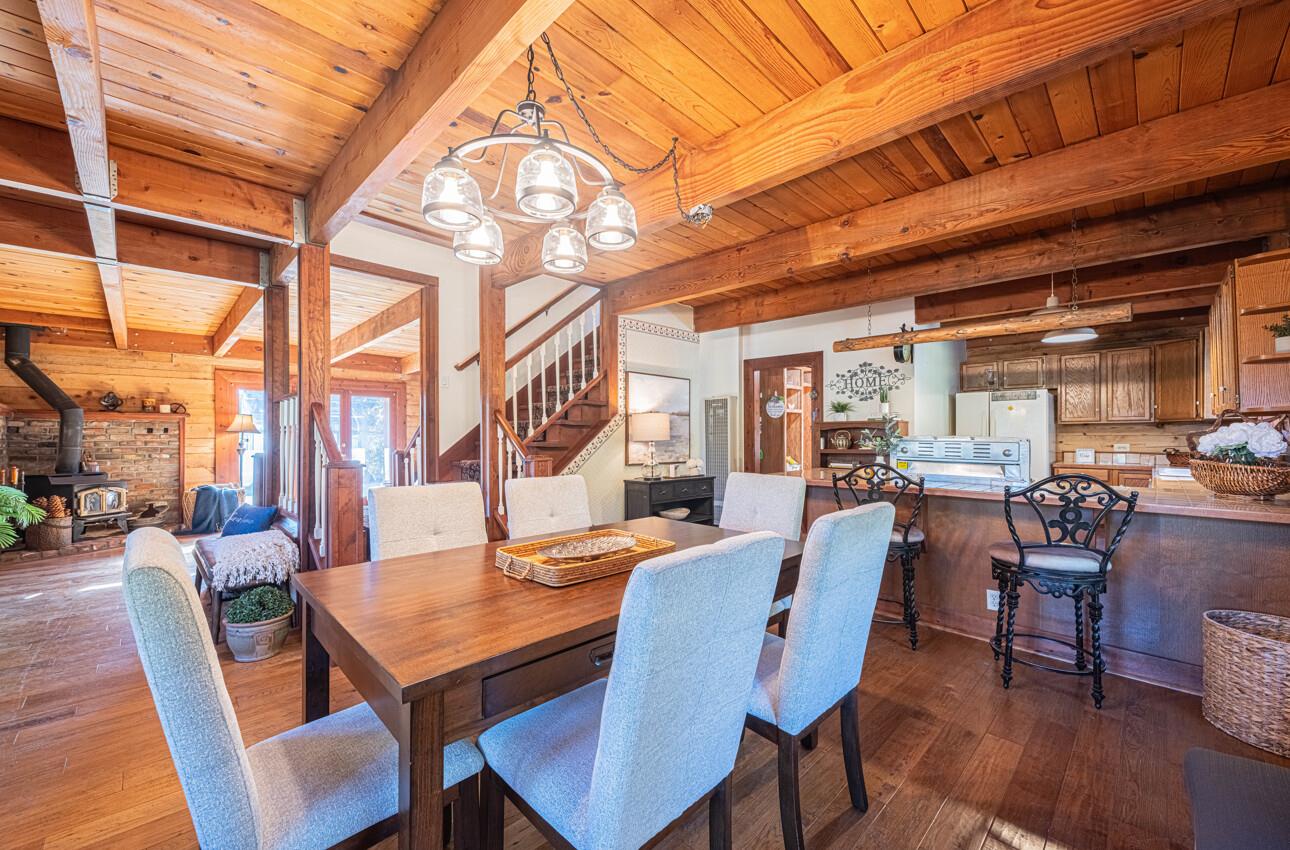 Detail Gallery Image 17 of 50 For 5820 Briarcliff Ter, Royal Oaks,  CA 95076 - 3 Beds | 2/1 Baths