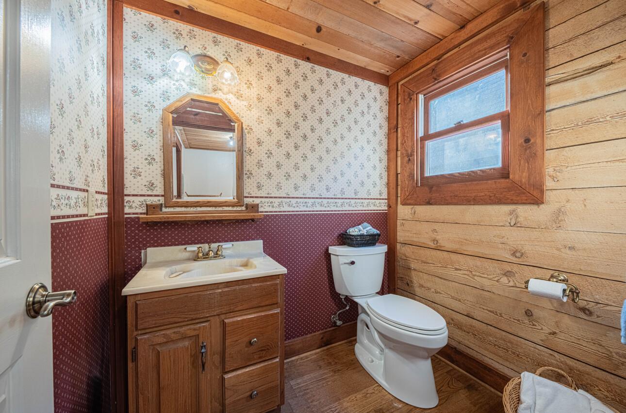 Detail Gallery Image 22 of 50 For 5820 Briarcliff Ter, Royal Oaks,  CA 95076 - 3 Beds | 2/1 Baths